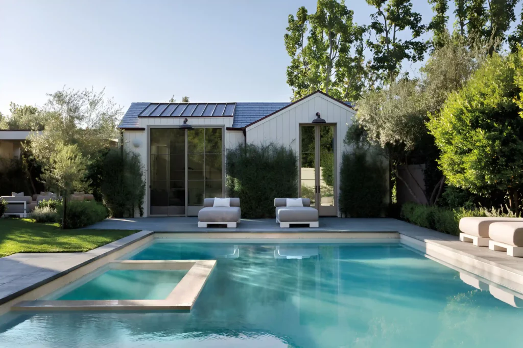 california modern with pool